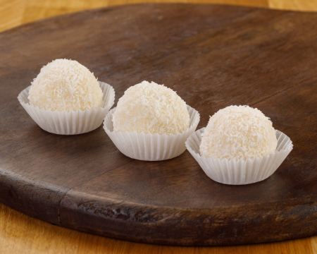 ДОМАШНИ БОНБОНИ РАФАЕЛО